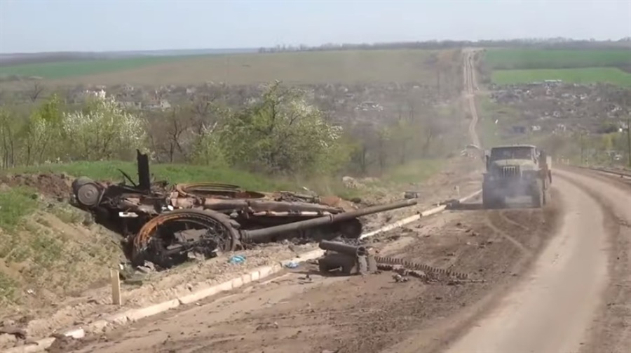 Село Кам'янка після обстрілів росіян