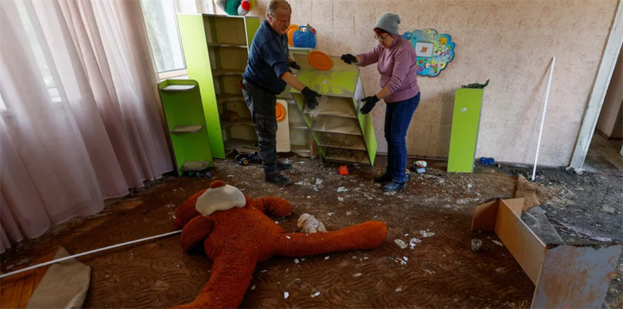 Руйнування в дитячому садочку на Солом’янці після удару російських дронів у ніч проти 25 листопада 2023 року
