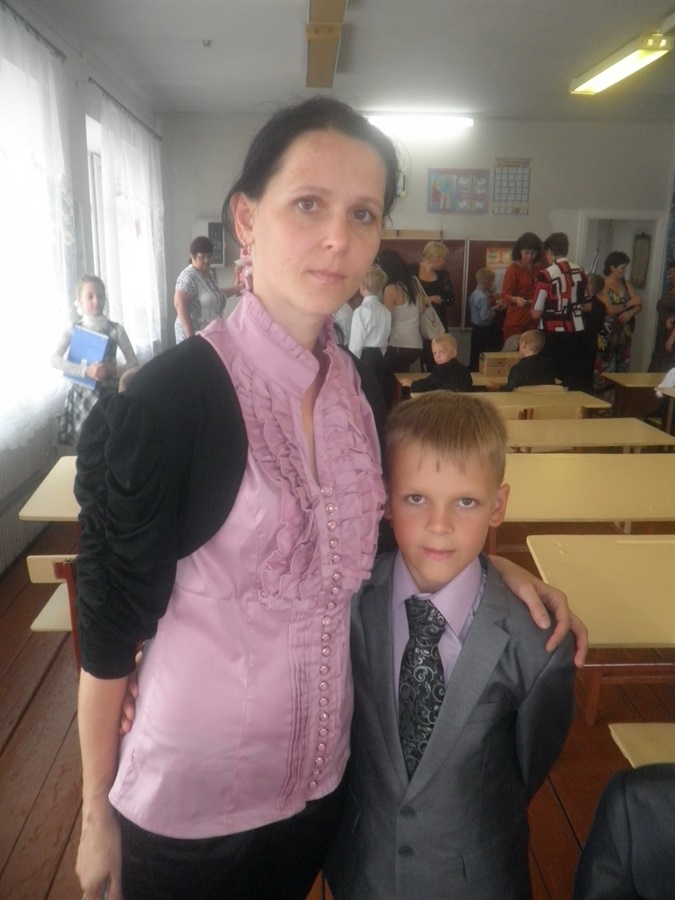 Артур Медведєв з мамою Оленою