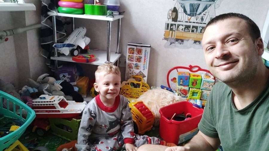 Кирило Раізов з татом