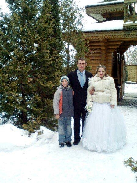 Денис Ковальчук на весіллі двоюрідного брата