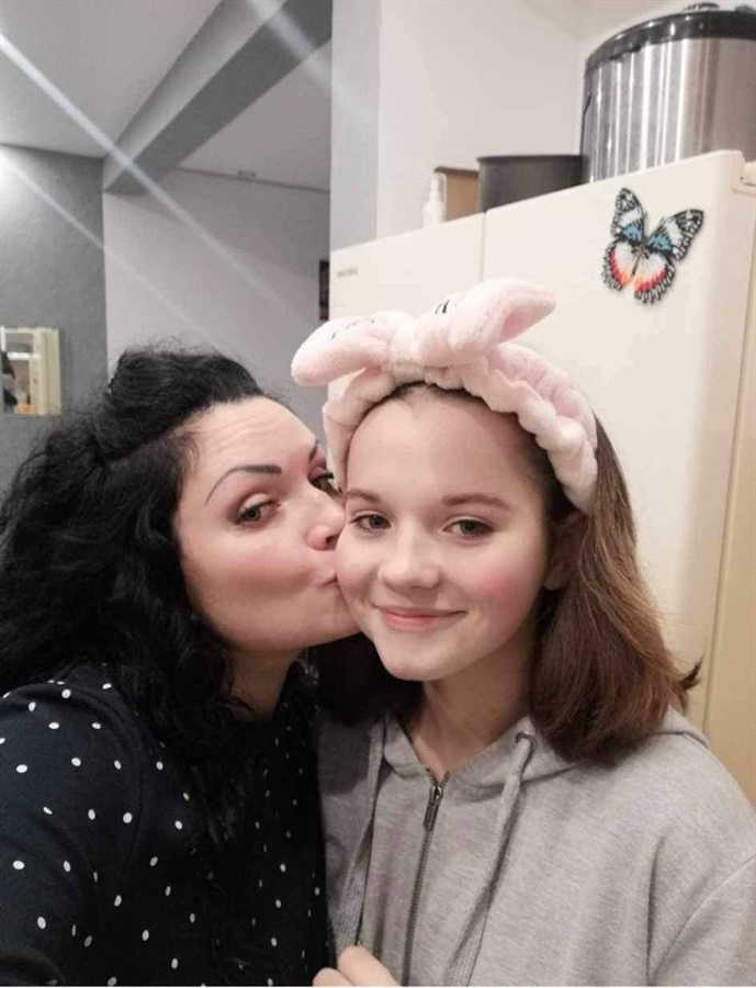Катерина Шишкіна з мамою