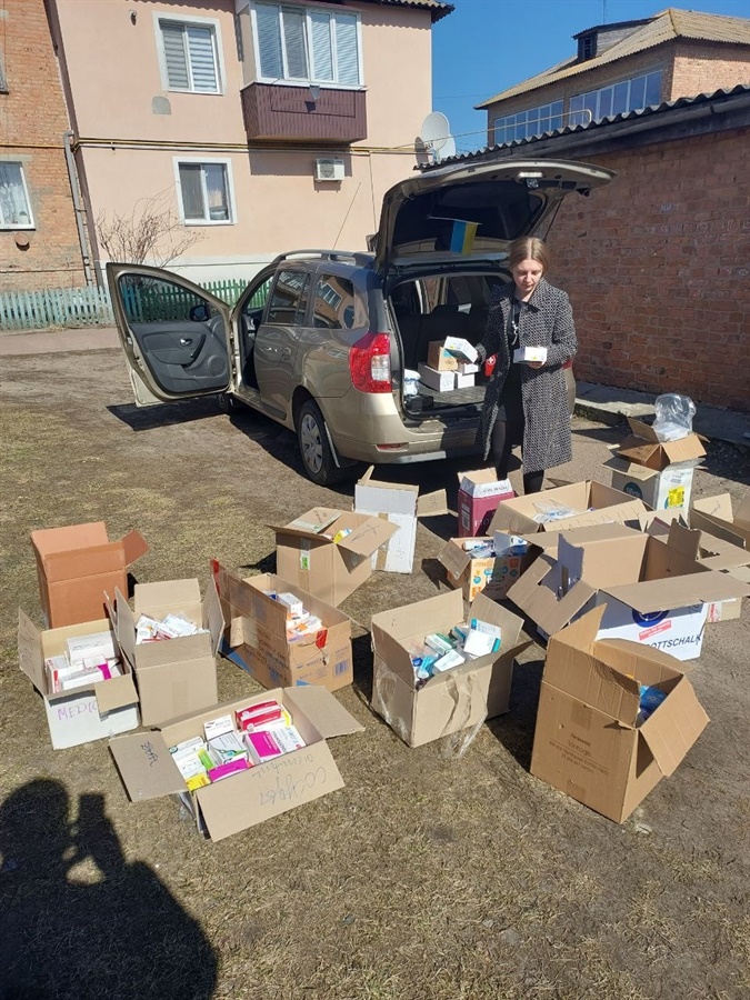 Закордонна гуманітарна допомога, яку від знайомого зі Львову отримала Марина Вітик