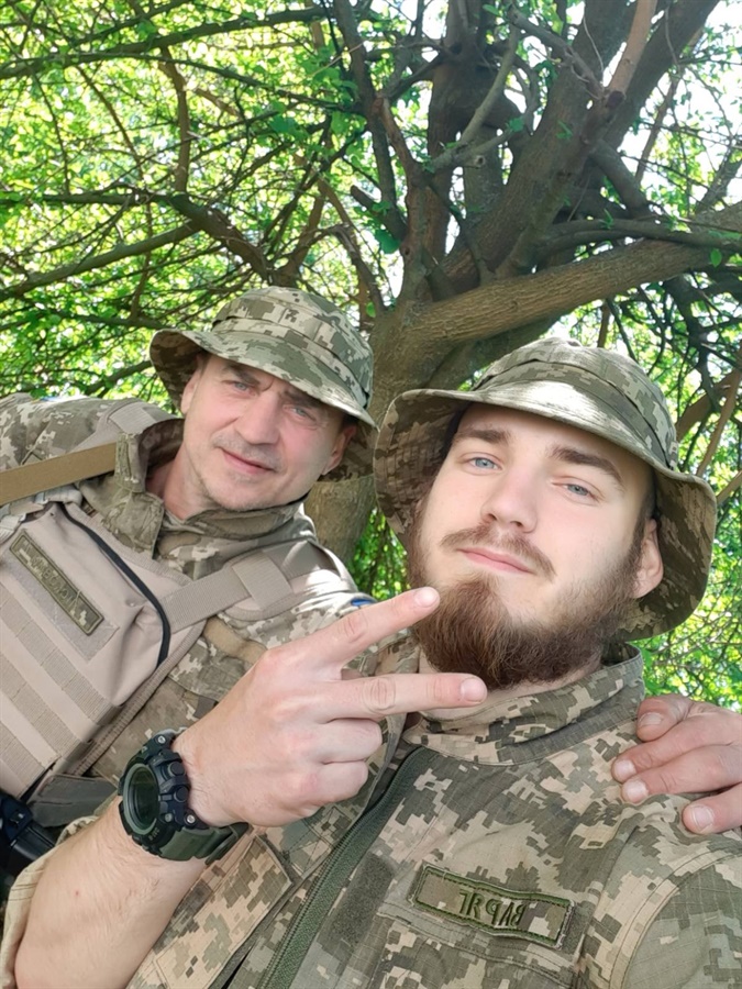 Валерій та Руслан Піскові, батько та син, з початку повномасштабного вторгнення стали на захист України
