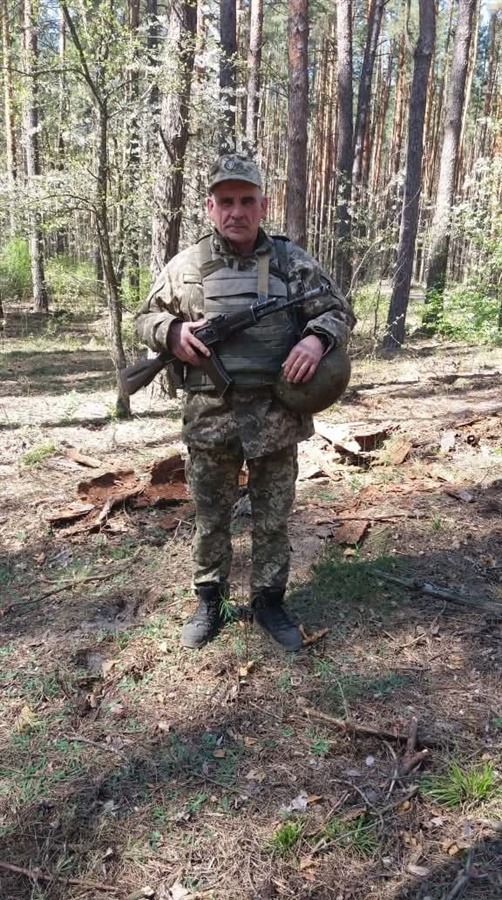 Сергій підписав контракт та розпочав службу у в/ч А1499