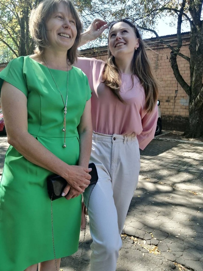 Олеся Михайленко з мамою Надією