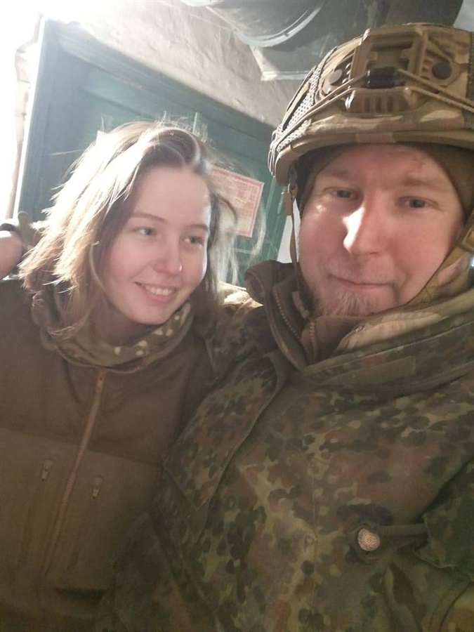  Олеся з братом Данилом на «Азовсталі»