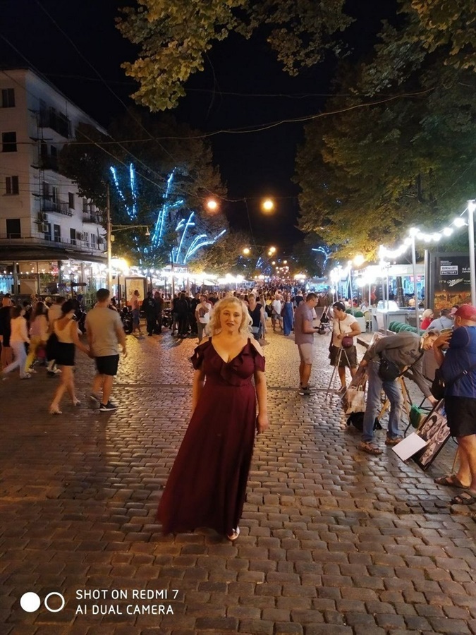 Вікторія Дарій любила Одесу. Мріяла купити квартиру в старому одеському дворику. 