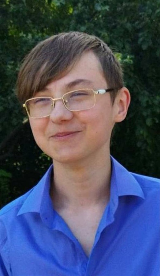 Денис Сєлєвін