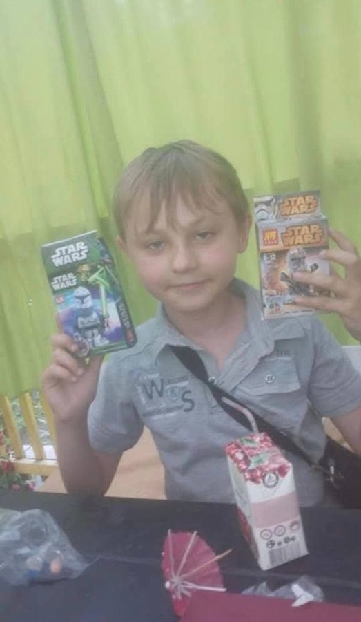 Денис Сєлєвін