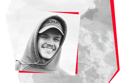 «Мали завести двох собак, двох дітей, одружитися і бути щасливими» | Памʼяті Данила Бобрикова