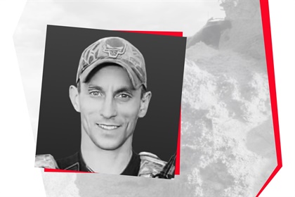 «Він вчив нас допомагати навіть у найтемніші часи» | Памʼяті Романа Замашного