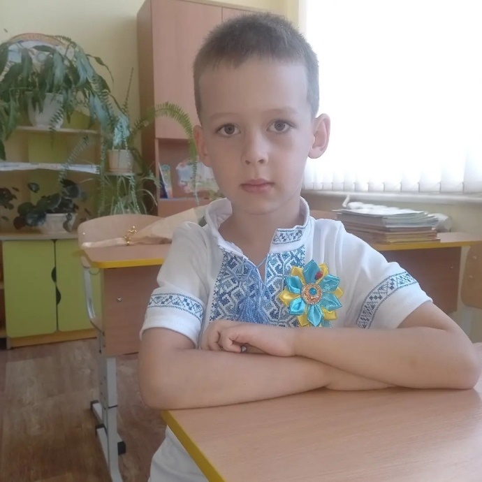 Олексій на першому дзвонику. Фото: з особистої сторінки Ольги в інстаграмі.