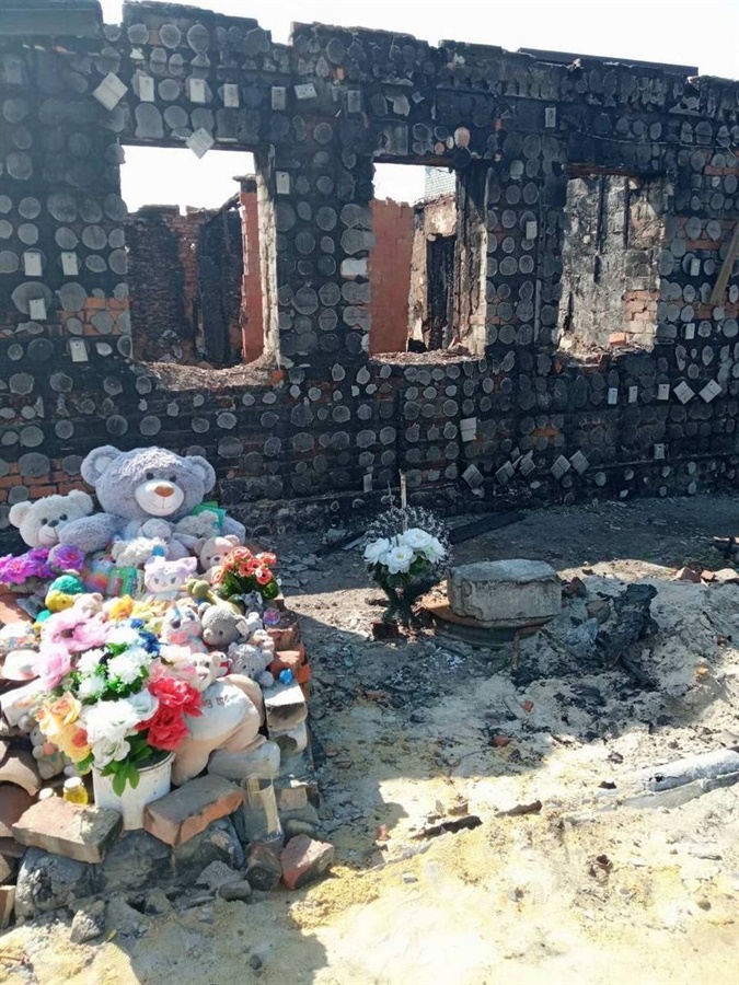 Будинок Путятіних після пожежі. Фото: з особистого архіву родини.