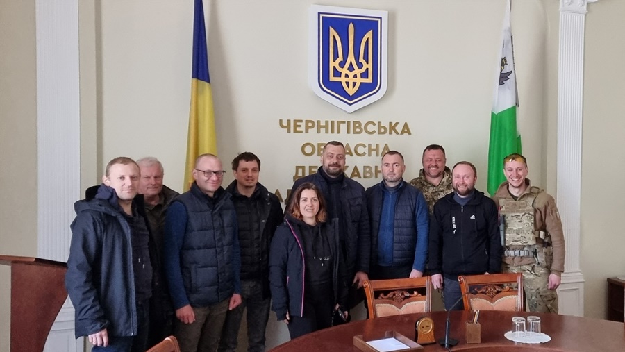 Частина команди Чернігівської ОВА
