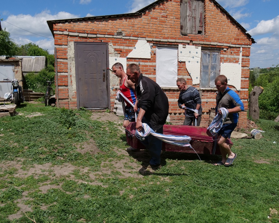Ексгумація вбитого чоловіка у селі Коропи
